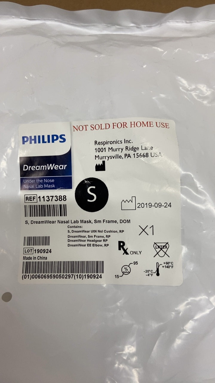 1137388 - RESPIRONICS - DreamWear Under the Nose Nasal Lab Mask, (EA/1)
