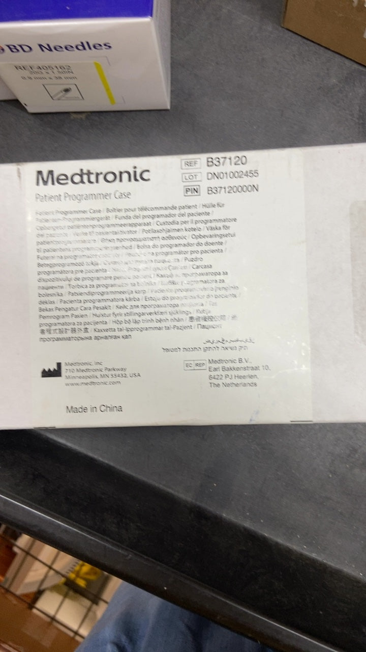 B37120 - MEDTRONIC - Patient Programmer Case, (BX/1)