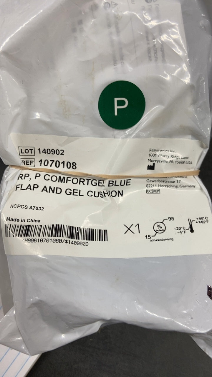 1070108 - RESPIRONICS - RP, P COMFORTGEL BLUE FLAP AND GEL CUSHION, (EA/1)