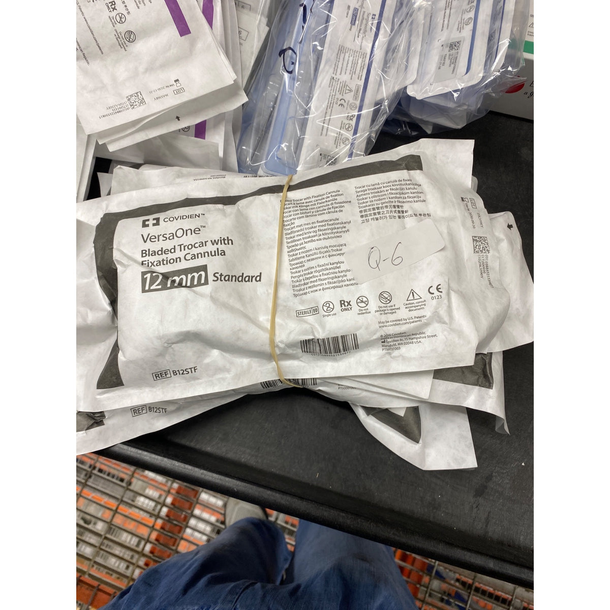 B12STF - COVIDIEN - Bladed Trocar with Fixation Cannula, (EA/1)