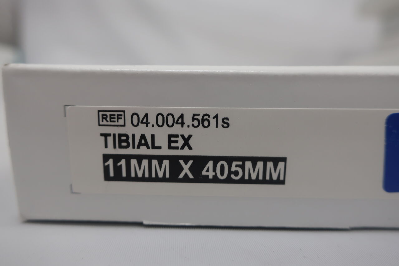 04.004.561S - SYNTHES - 11mm ti cannulated tibial nail-ex/405mm-sterile , (BOX/1) - ( Expiry Date: 2031-08-01 )