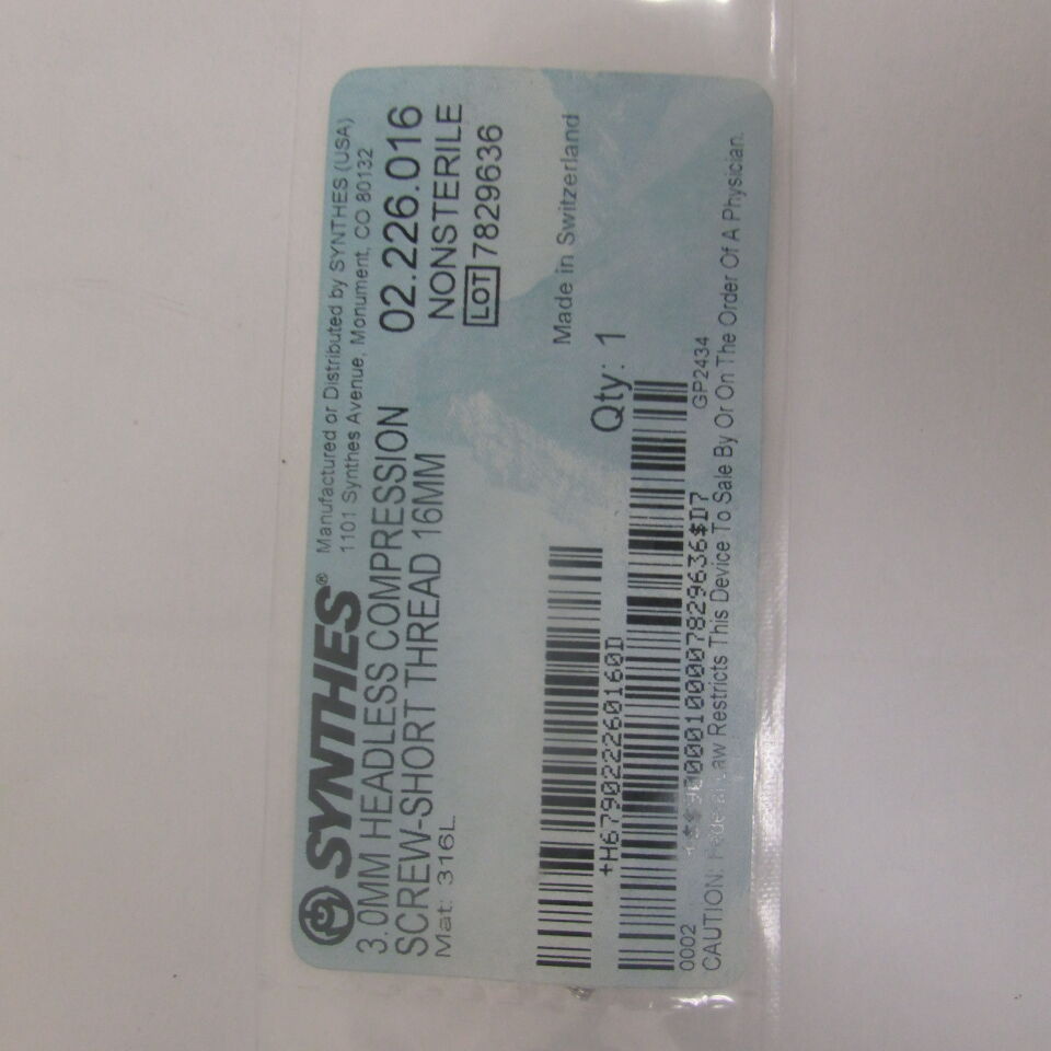 02.226.016 - SYNTHES - 3.0mm headless compression screwshort thread 16mm, () - ( Expiry Date: EACH )