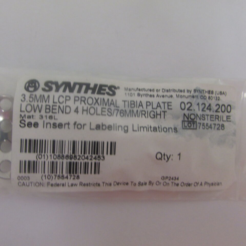 02.124.200 - SYNTHES - 3.5mm lcp proximal tibia plate low bend 4 holes/76mm/right , () - ( Expiry Date: EACH )