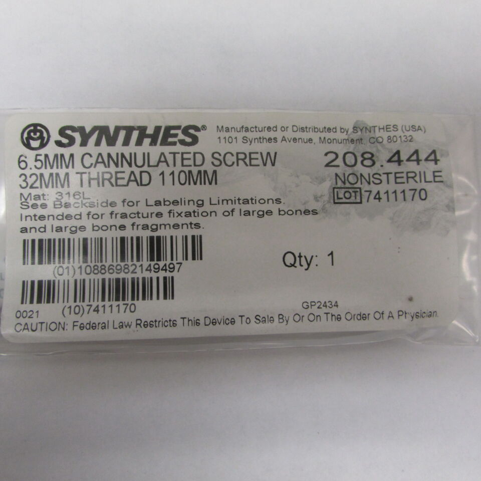 208.444 - SYNTHES - 6.5mm cannulated screw 32mm thread 110mm, () - ( Expiry Date: EACH )