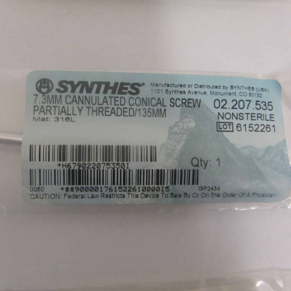 02.207.535 - SYNTHES - 7.3mm cannulated conical screw partially threaded 135mm, () - ( Expiry Date: EACH )