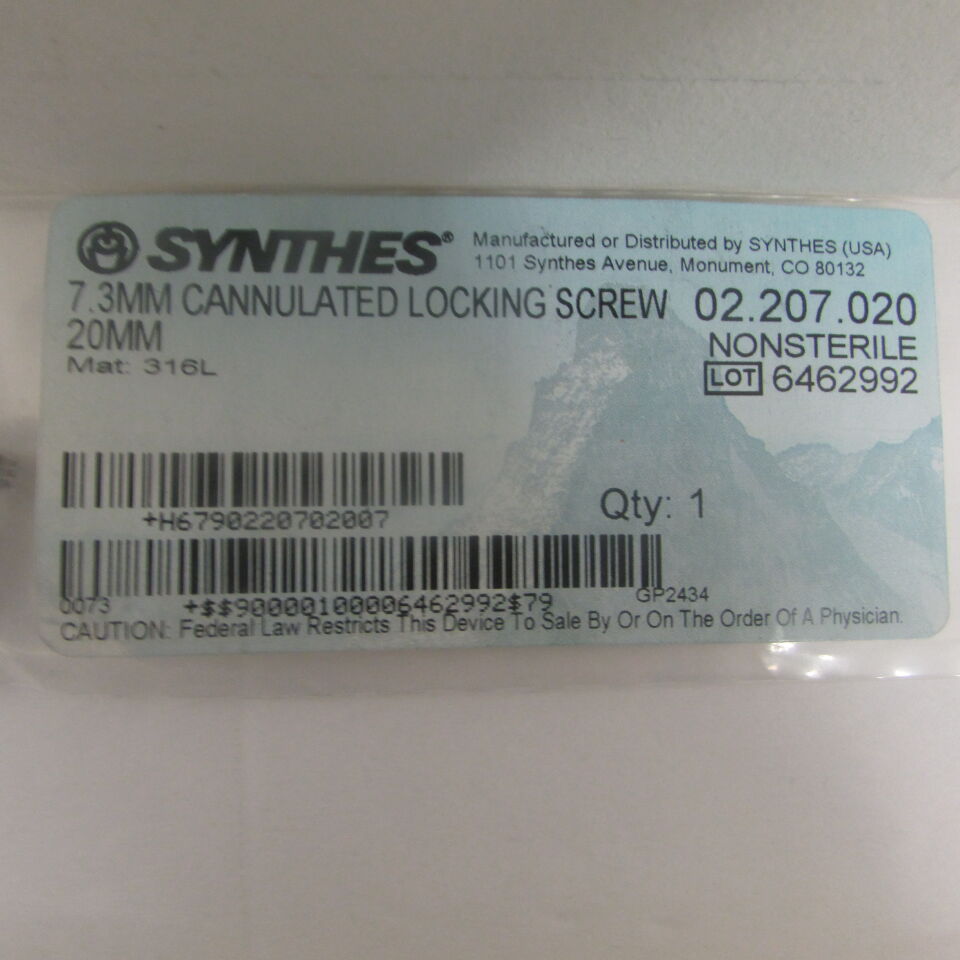 02.207.020 - SYNTHES - 7.3mm cannulated locking screw 20mm, () - ( Expiry Date: EACH )