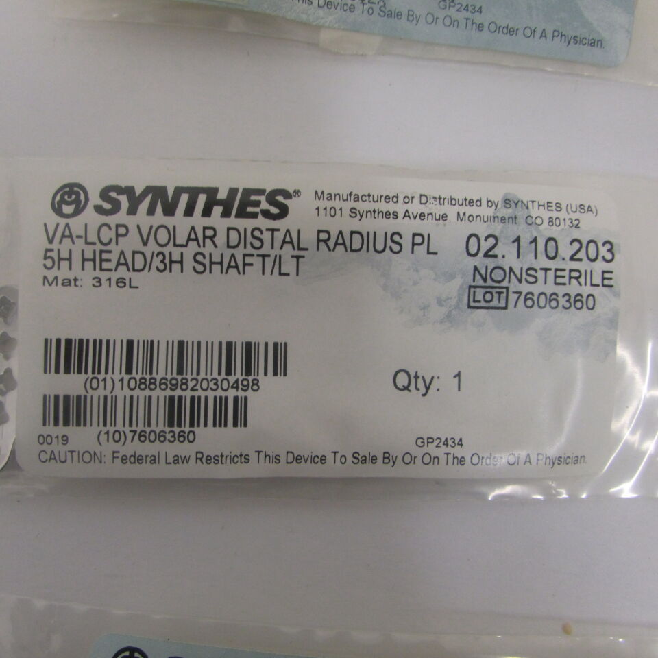 02.110.203 - SYNTHES - va-lcp volar distal radius pl 5h head/3h shaft/lt, () - ( Expiry Date: EACH )