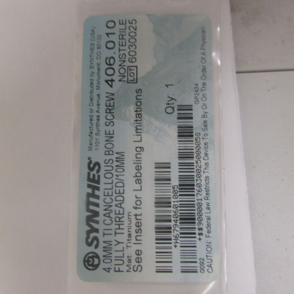406.01 - SYNTHES - 4.0mm ti cancellous bone screw ft 10mm, () - ( Expiry Date: EACH )
