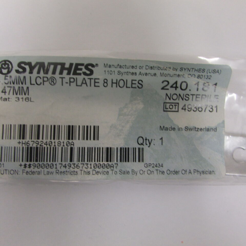 240.181 - SYNTHES - 4.5mm lcp t-plate 8 holes 147mm, () - ( Expiry Date: EACH )