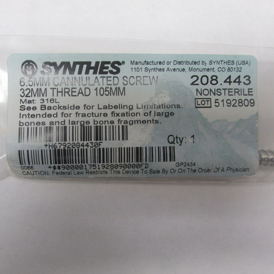 208.443 - SYNTHES - 6.5mm cannulated screw 32mm thread 105mm, () - ( Expiry Date: EACH )