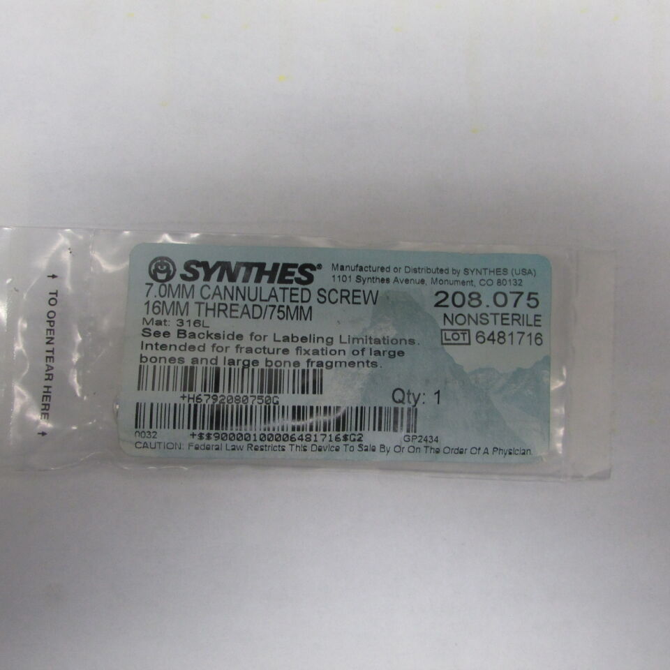 208.11 - SYNTHES - 7 mm cannulated screw 16mm thread/110mm, () - ( Expiry Date: EACH )