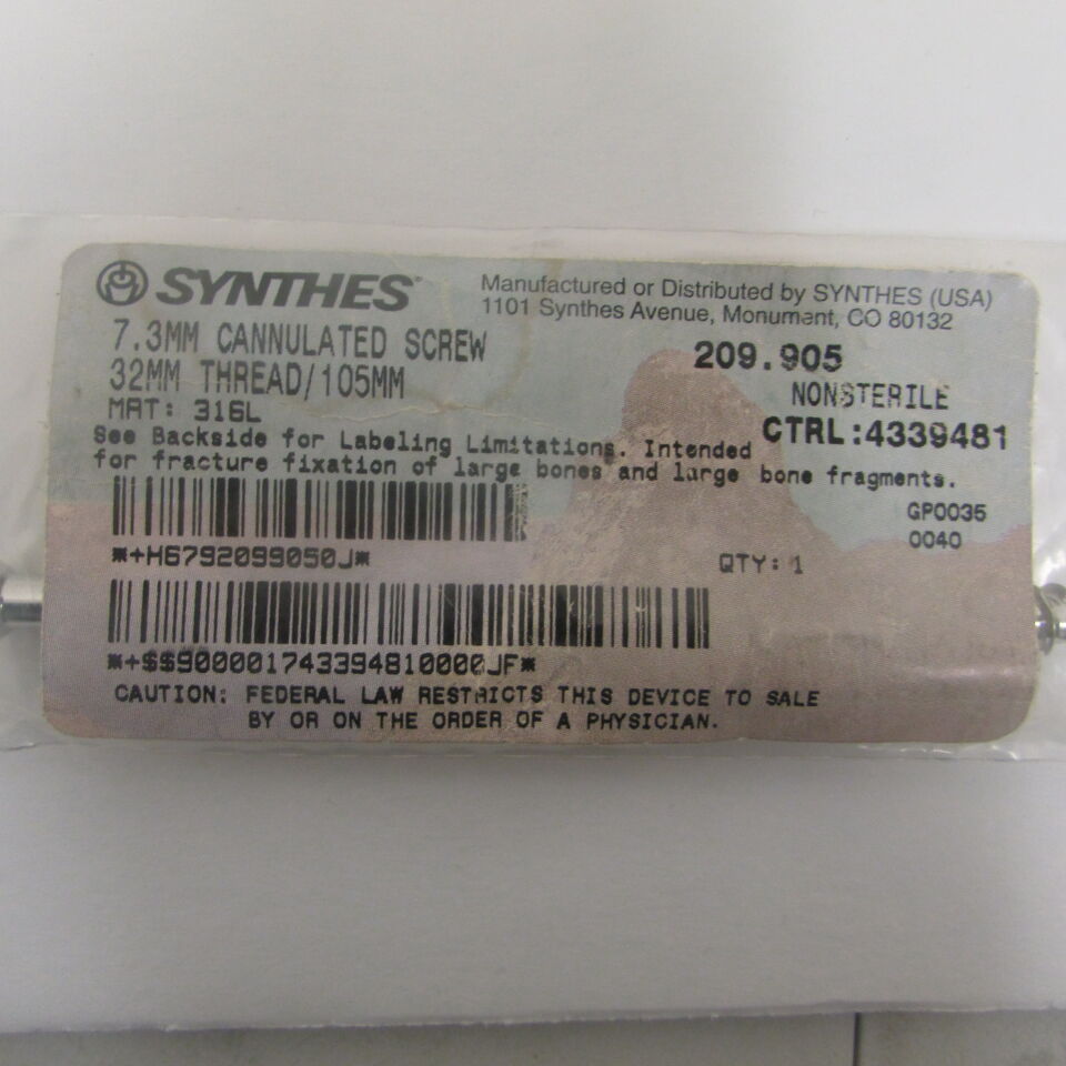 209.905 - SYNTHES - 7.3mm cannulated screw 32mm thread / 105mm, () - ( Expiry Date: EACH )