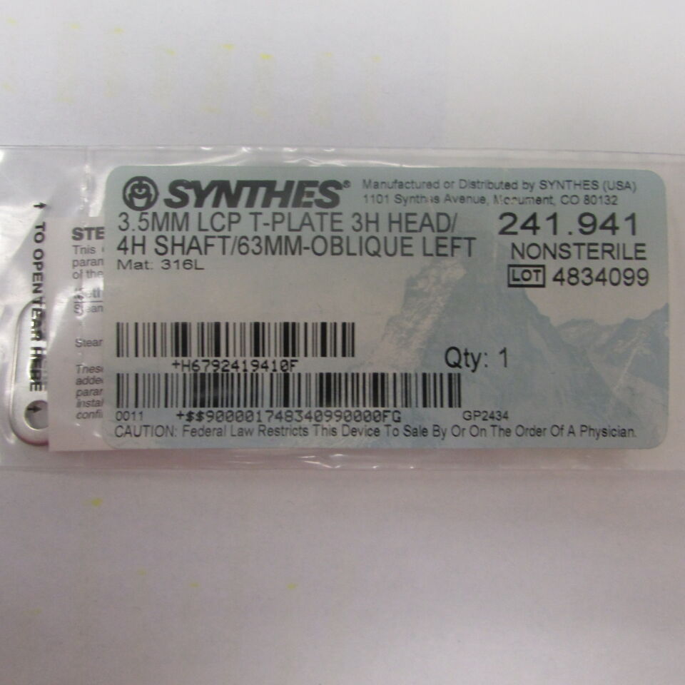 241.941 - SYNTHES - 3.5mm lcp t-plate 3h head/4h shaft/63mm-oblique left, () - ( Expiry Date: EACH )