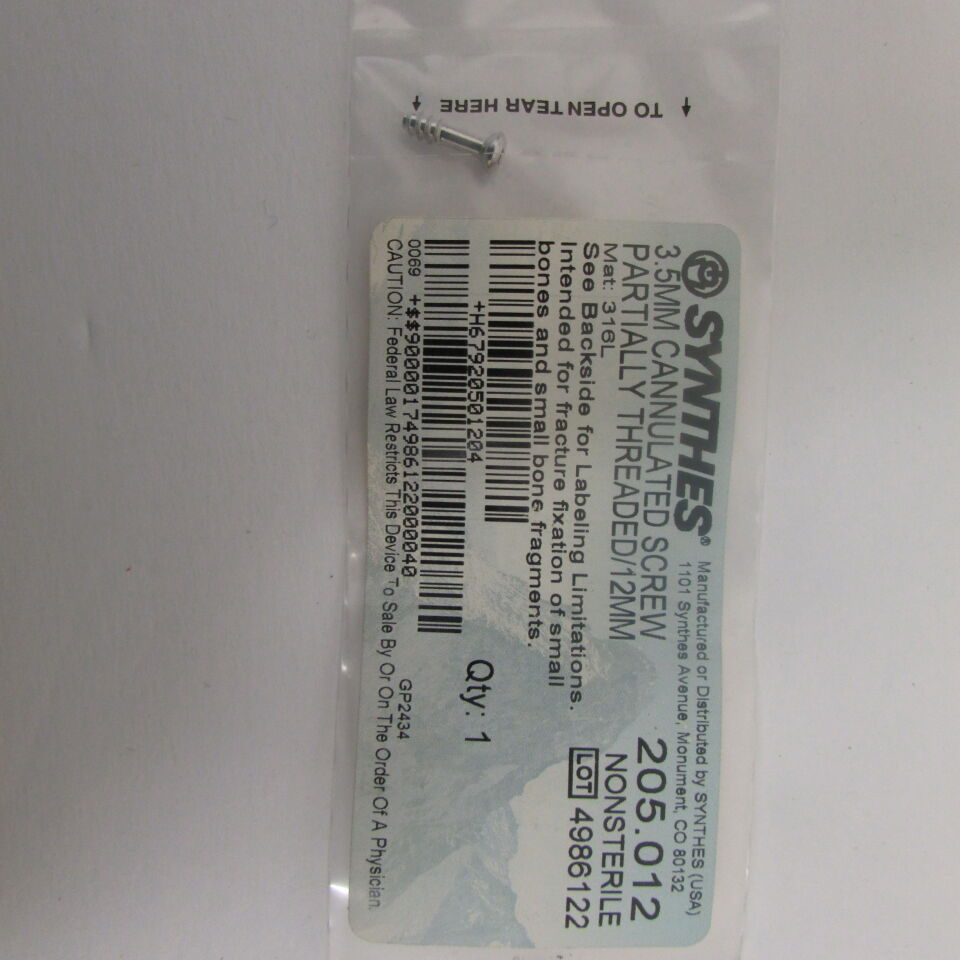 205.012 - SYNTHES - 3.5mm cannulated screw partially threaded/12mm, () - ( Expiry Date: EACH )
