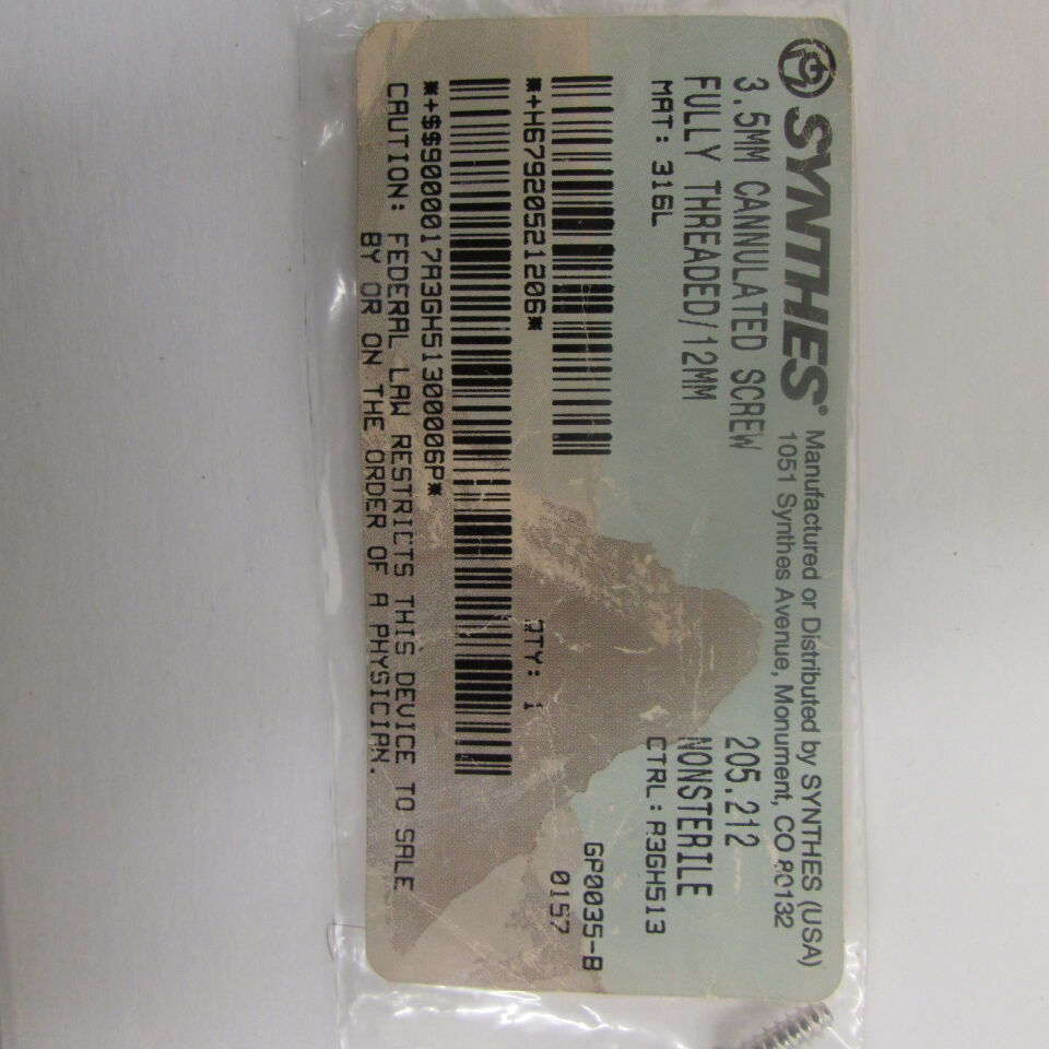 205.212 - SYNTHES - 3.5mm cannulated screw fully threaded/12mm, () - ( Expiry Date: EACH )