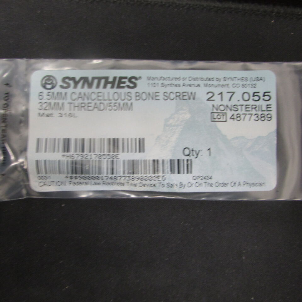 217.055 - SYNTHES - 6.5mm cancellous bone screw 32mm thread/55mm, () - ( Expiry Date: EACH )