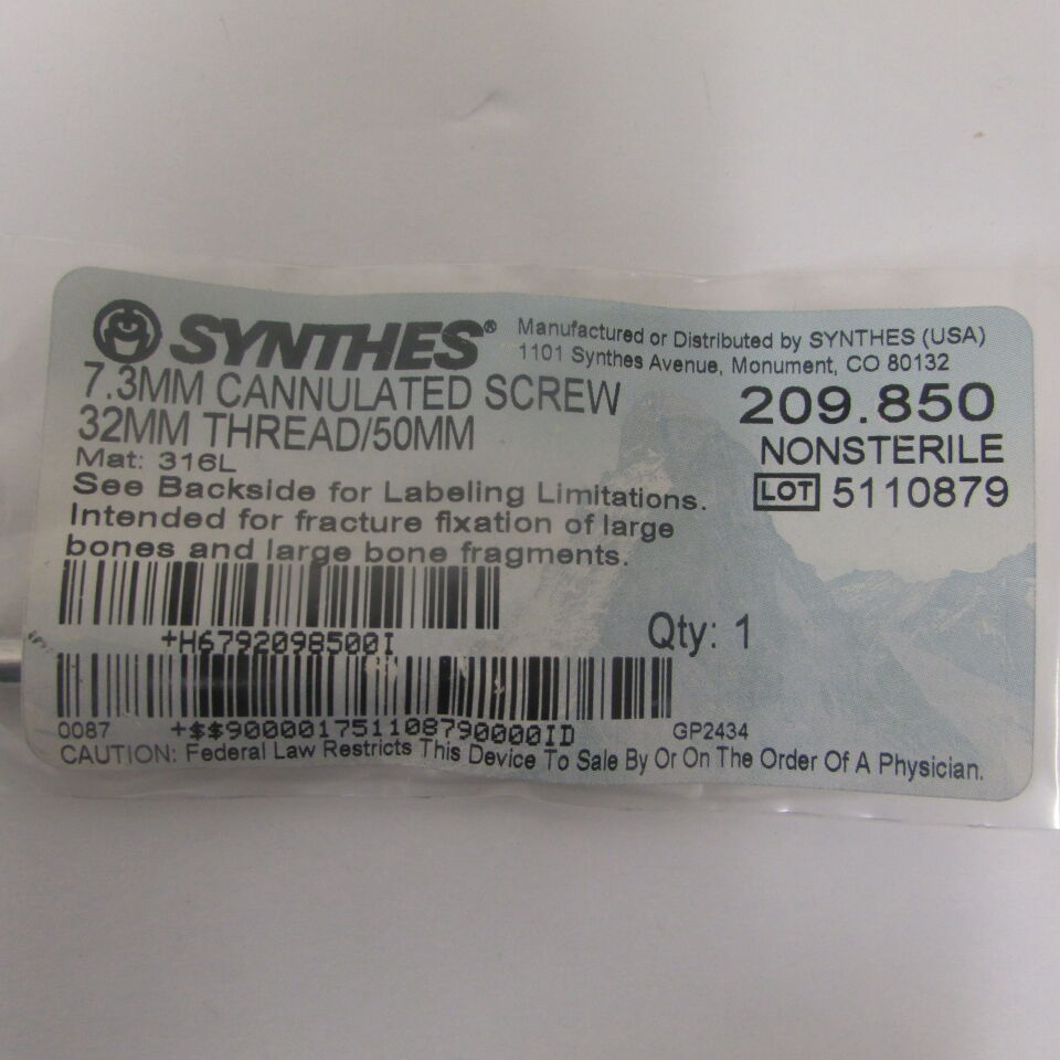 209.85 - SYNTHES - 7.3mm cannulated screw 32mm thread / 50mm, () - ( Expiry Date: EACH )