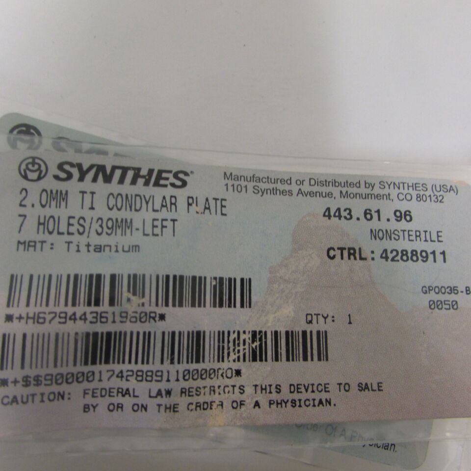 443.61.96 - SYNTHES - 2mm ti condylar plate 7h 39mm left, () - ( Expiry Date: EACH )