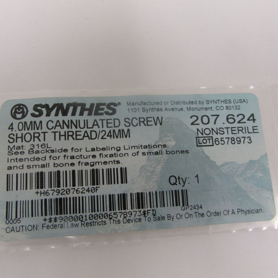 207.624 - SYNTHES - 4.0mm cannulated screw short thread/24mm, () - ( Expiry Date: EACH )