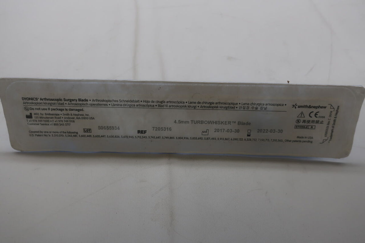 7205316 - SMITH & NEPHEW - Dyonics Turbowhisker Straight Blade, 4.5 mm dia., ()