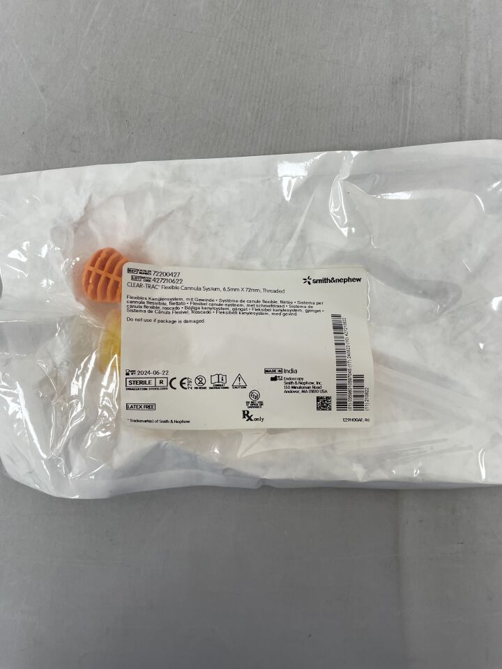 72200427 - SMITH & NEPHEW - Clear-Trac Polycarbonate Flexible Cannula System, 6.5 x 72 mm, () - ( Expiry Date:  )