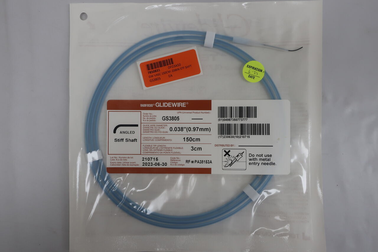 GS3805 - TERUMO - Radifocus Glidewire - Angled Stiff Shaft - .038" x 150cm x 3cm
, () - ( Expiry Date: 2023-08-31 )