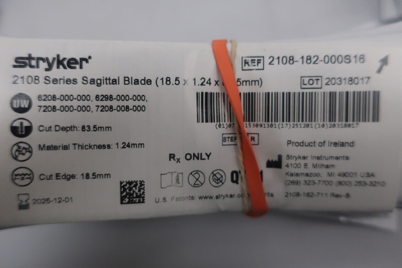 2108-182-000S16  -  STRYKER  -  2108 series sagittal blade  , ( EA/ )  -  ( Expiry Date : 2025-12-01 )