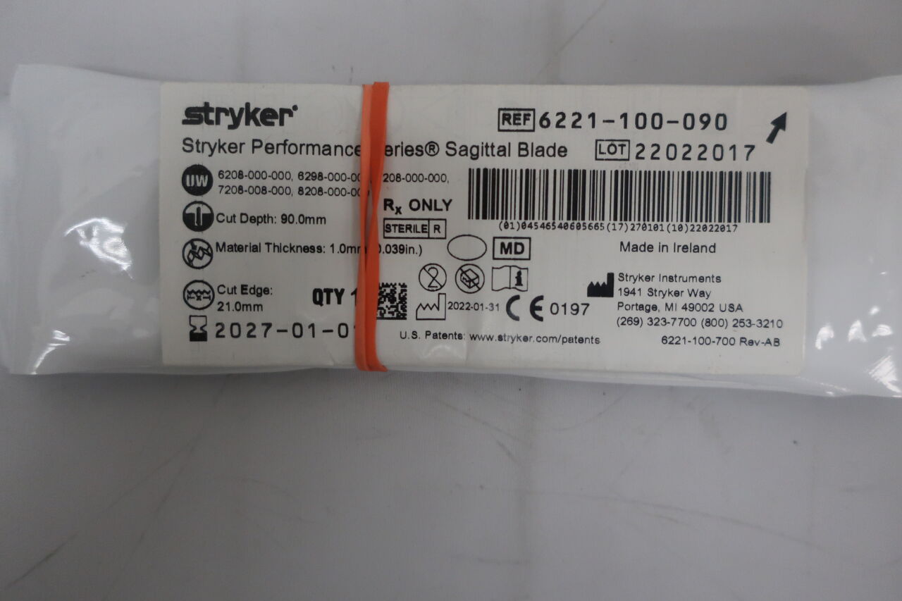 6221-100-090  -  STRYKER  -  stryker performance series sagittal blade  , ( EA/ )  -  ( Expiry Date : 2027-01-01 )