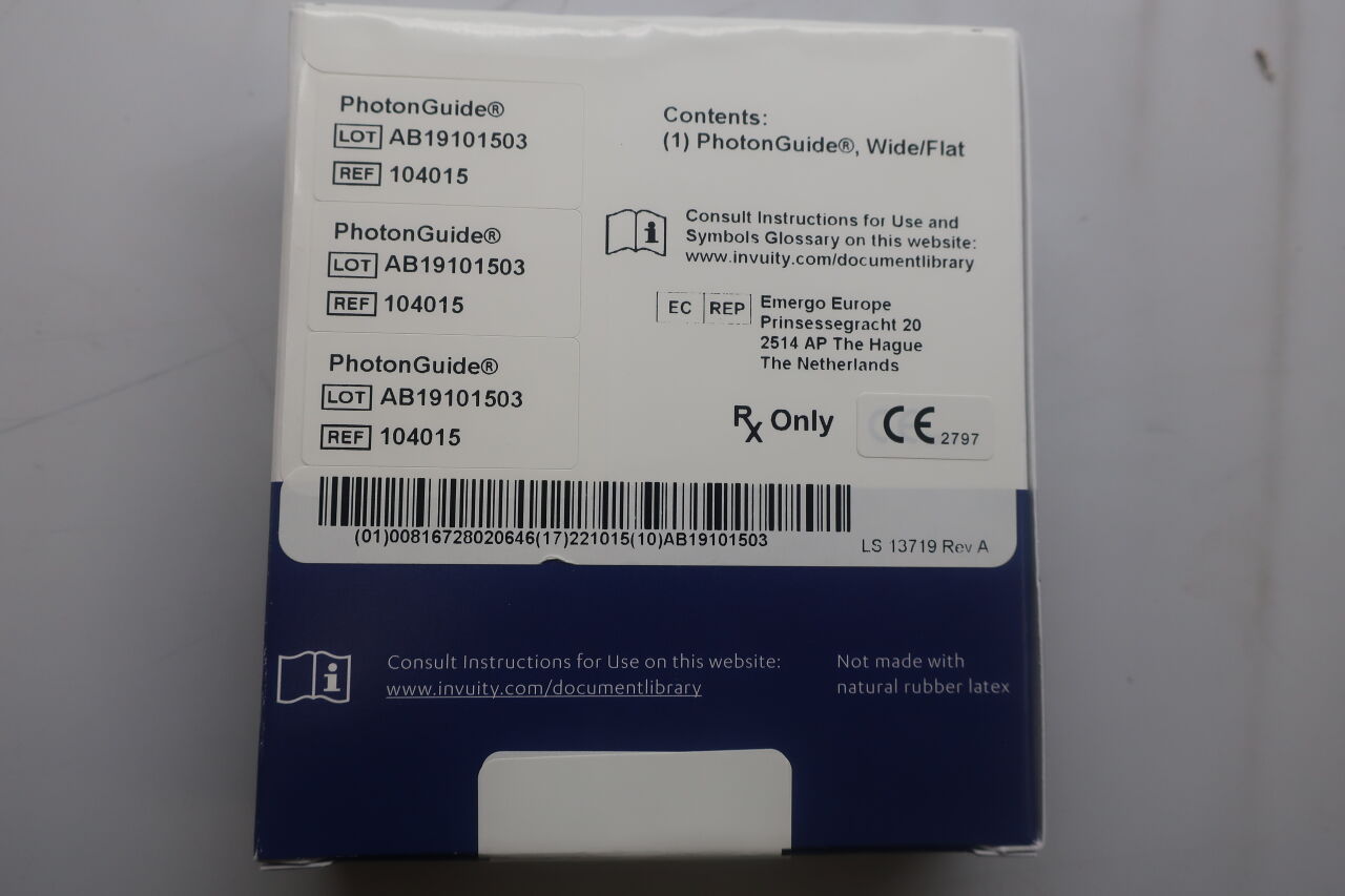 104015 - STRYKER - Stryker Invuity PhotonGuide Illuminator, Wide/Flat, () - ( Expiry Date: 2022-04-15 )