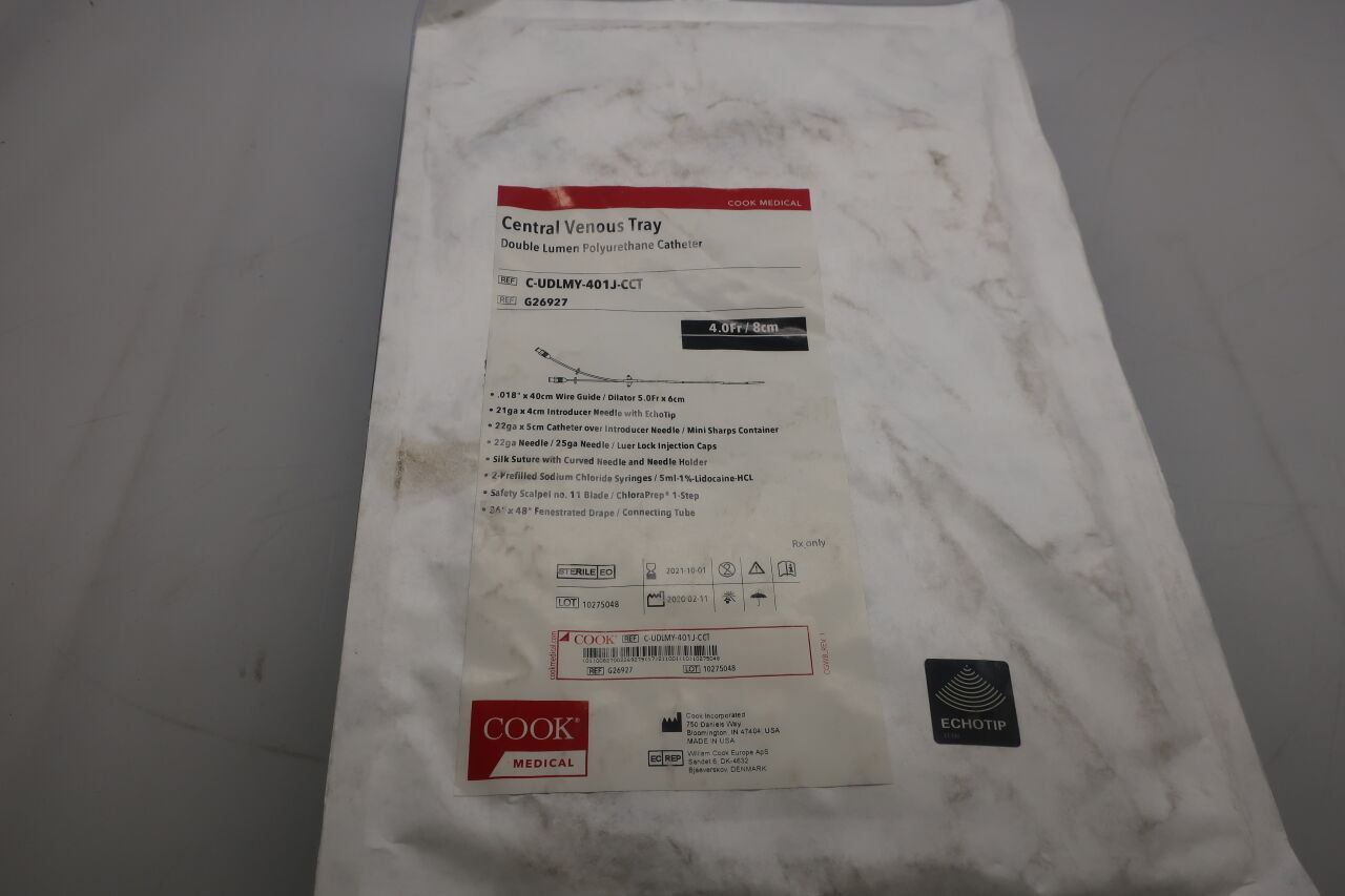G26927 - COOK - Polyurethane Central Venous Catheter Standard Tray, 4 Fr Size, 8 cm Length, (EA) - ( Expiry Date: 2021-10-01 )