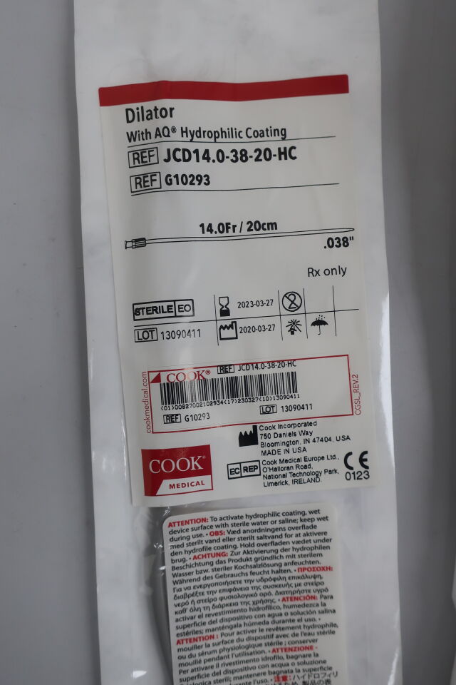 G10293 - COOK - Dilator with AQ Hydrophilic Coating - JCD14.0-38-20-HC - 14Fr x 20cm x .038", () - ( Expiry Date: 2023-03-27 )