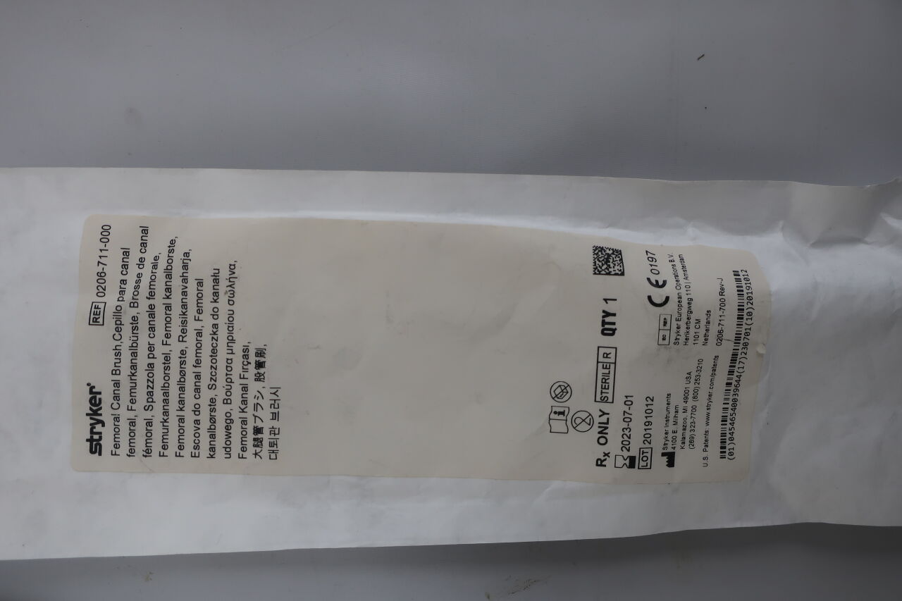 0206-711-000 - STRYKER - Femoral Canal Brush, (EA) - ( Expiry Date: 2023-07-01 )