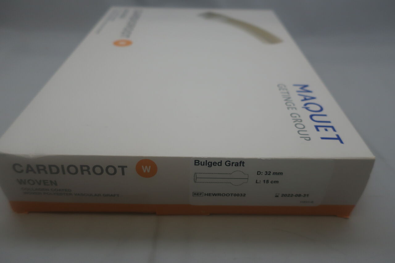 HEWROOT0032 - MAQUET - COLLAGEN COATED WOVEN POLYESTER VASCULAR BULGED GRAFT 32MM x 15CM, (BX/1) - ( Expiry Date: 2022-08-31 )