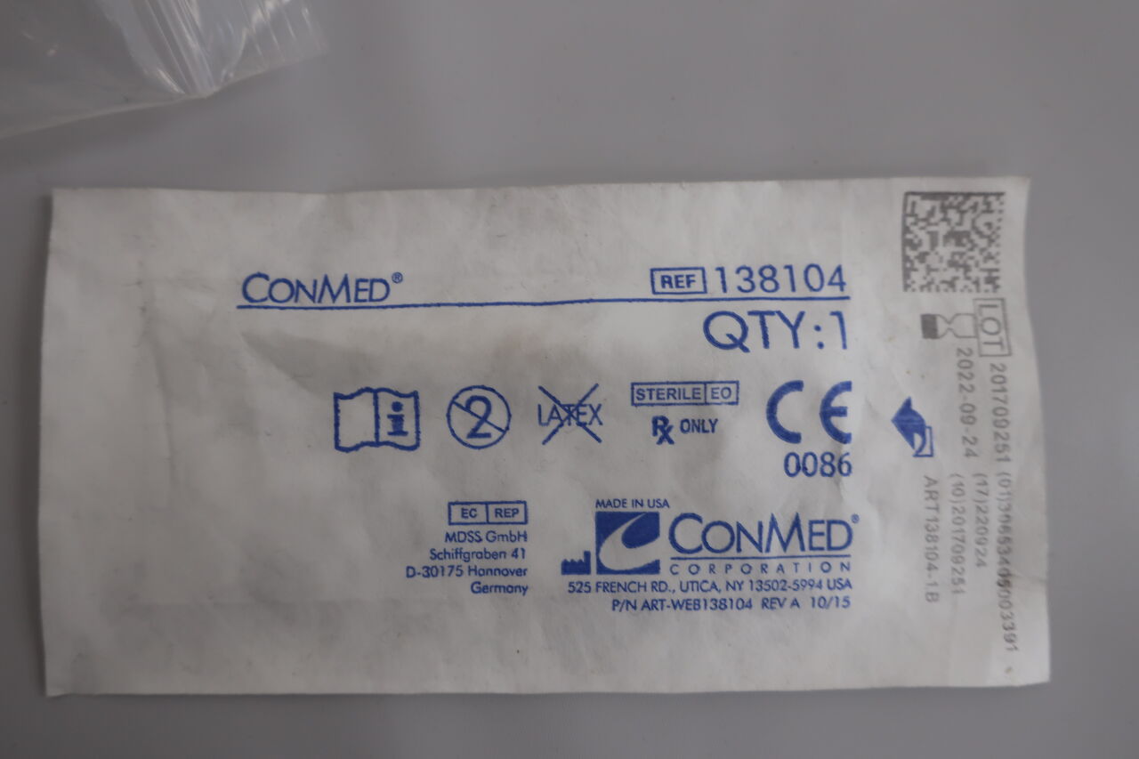 138104 - CONMED - naconmed accessory electrode, flat blade with extended insulation, () - ( Expiry Date:  )