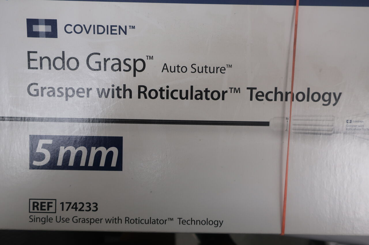 174233 - COVIDIEN - Roticulator Endo Grasp Single-Use Laparoscopic Surgical Grasper with Spin Lock, 5 mm dia. Shaft, (BX/1) - ( Expiry Date: 2023-07-31 )