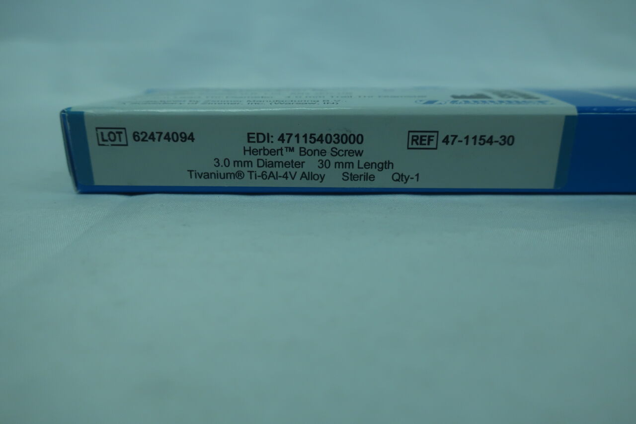 47-1154-30 - ZIMMER - Herbert Bone screw 3mm dia, 30mm length, Tivanium Ti-6AI-4V Alloy, (BX/1) - ( Expiry Date: 2023-10-01 )