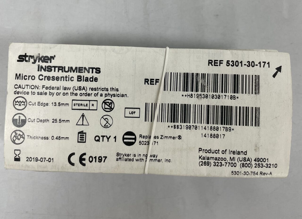 5301-30-171 - STRYKER - Micro Crescentic Blade, 25.5 L x 13.5 mm W, 0.60 mm Cut Thickness, 0.48 mm Material Thickness, (EA) - ( Expiry Date: 2019-07-01 )