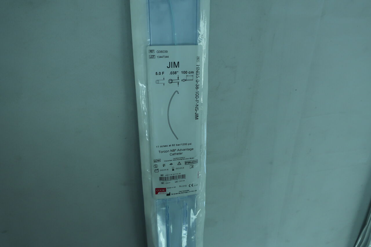 G06039 - COOK - Torcon NB Advantage Catheter 5F x 100cm, 0.038" JIM, () - ( Expiry Date: 2023-09-28 )