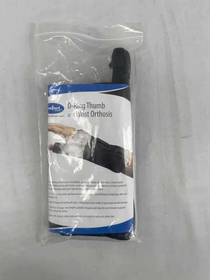 NC91267 - COMFORTCOOL - D-Ring and Wrist Orthosis, Large, Right hand, 8-3/8" to 9", (EA) - ( Expiry Date: 2020-01-01 )