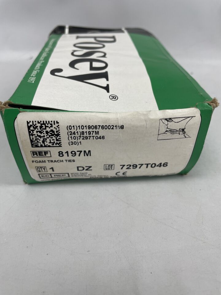 8197M - POSEY - White Tracheostomy Trach Foam Tie, Size Medium , (BX/10) - ( Expiry Date: 2020-01-01 )