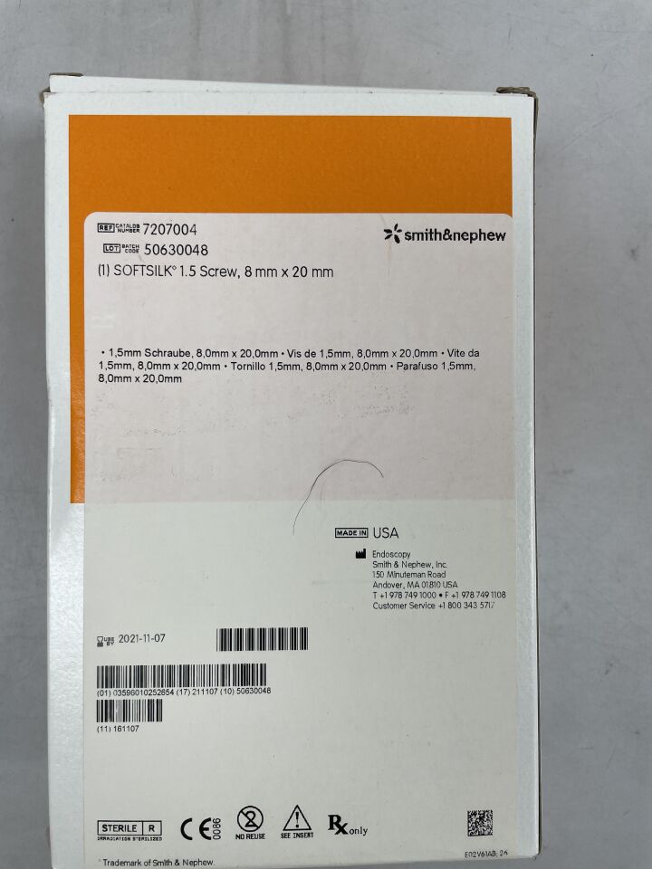 7207004 - SMITH & NEPHEW - SOFTSILK 1.5 Screw 8 X 20mm Orthopaedic bone screw, (BX/1) - ( Expiry Date: 2021-11-07 )
