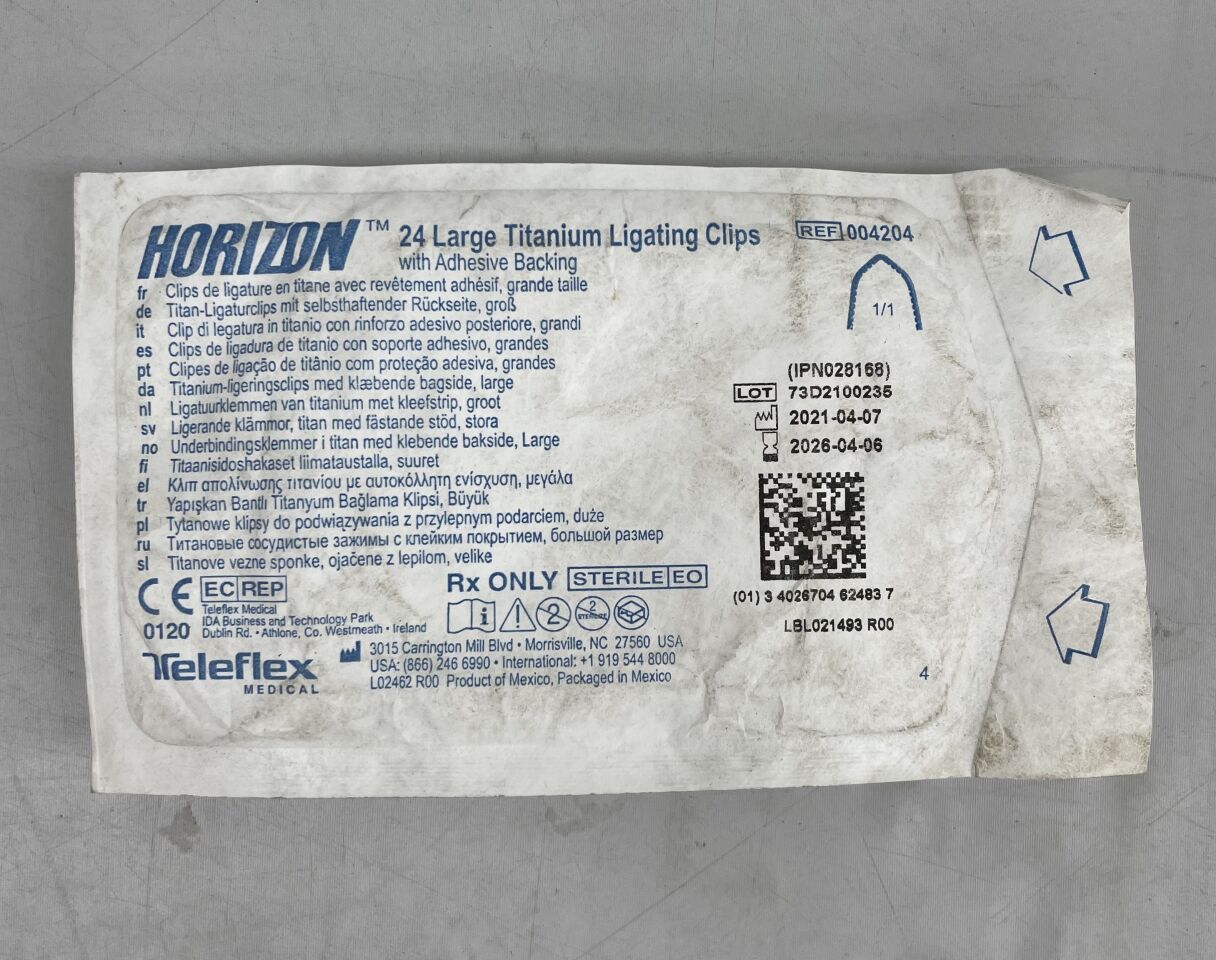 4204 - TELEFLEX - weck horizo​​n 鈦合金結紮夾，大號，24/360 夾，（EA）-（有效期至：2026-04-06）