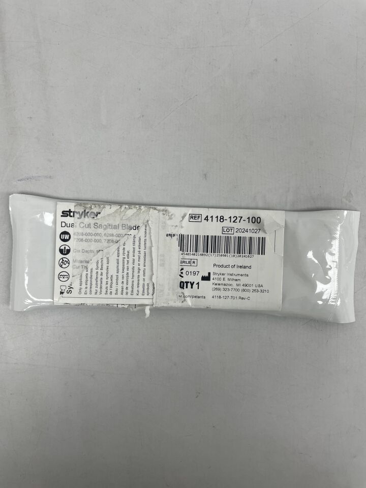 4118-127-100  -  STRYKER  -  Dual Cut Sagittal Blade, 100 L x 18 mm W, 1.27 mm Material Thickness , ( EA )  -  ( Expiry Date : 2025-09-01 )