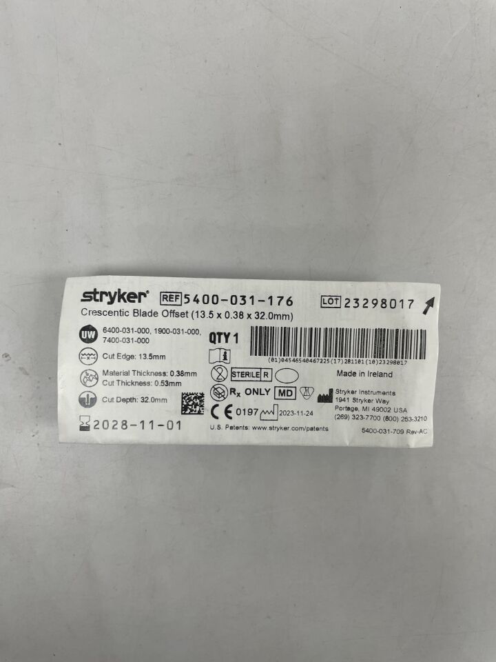 5400-031-176  -  STRYKER  -  Crescentic Blade Offset, 13.5 x 0.38 x 32.0mm , ( EA )  -  ( Expiry Date : 2028-11-01 )