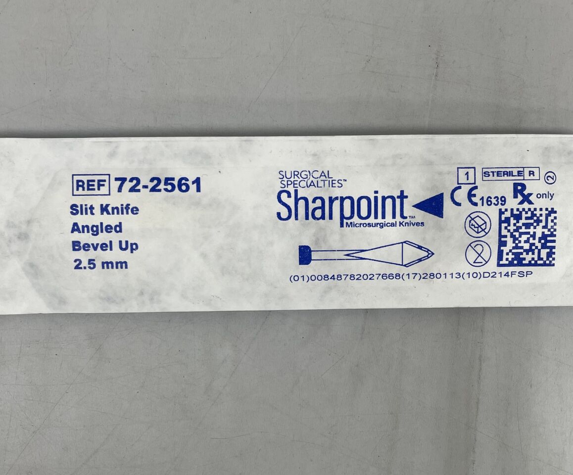 72-2561  -  SURGICAL SPECIALTIES  -  Sharpoint Slit Knife, Angled, Bevel Up, 2.5mm , ( EA )  -  ( Expiry Date : 2028-05-08 )