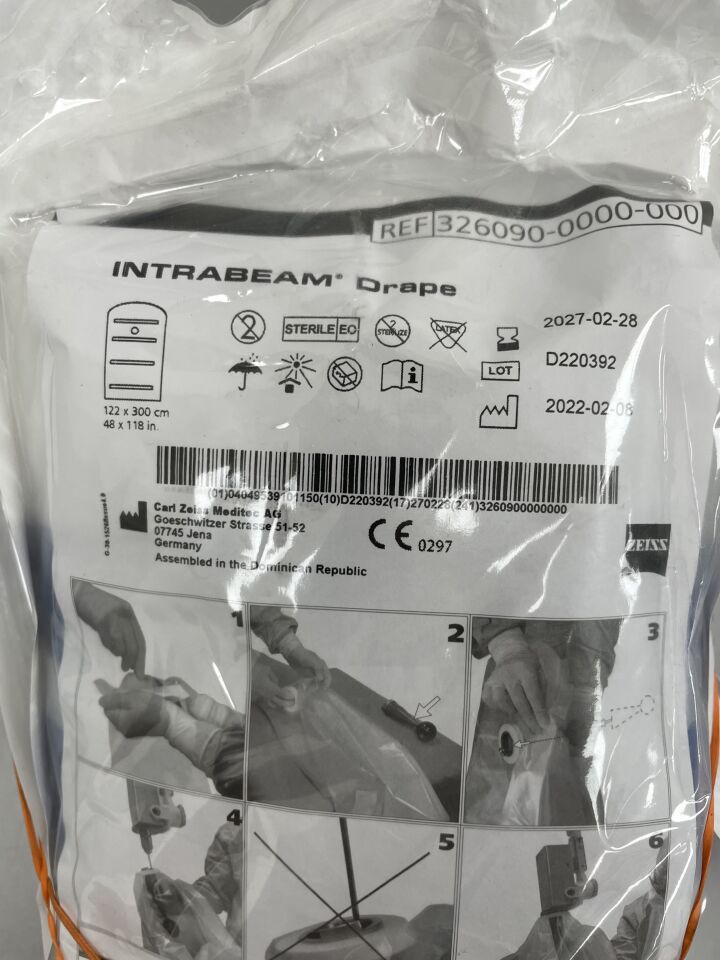 326090-0000-000  -  ZEISS  -  INTRABEAM DRAPE, 122 x 300cm , ( EA )  -  ( Expiry Date : 2027-02-28 )