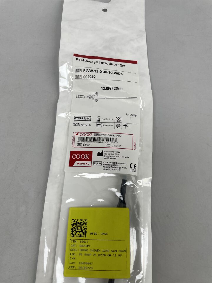 G02949 - COOK - Peel-Away Introducer Set,  13.0Fr/30cm, (EA) - ( Expiry Date: 2023-10-19 )