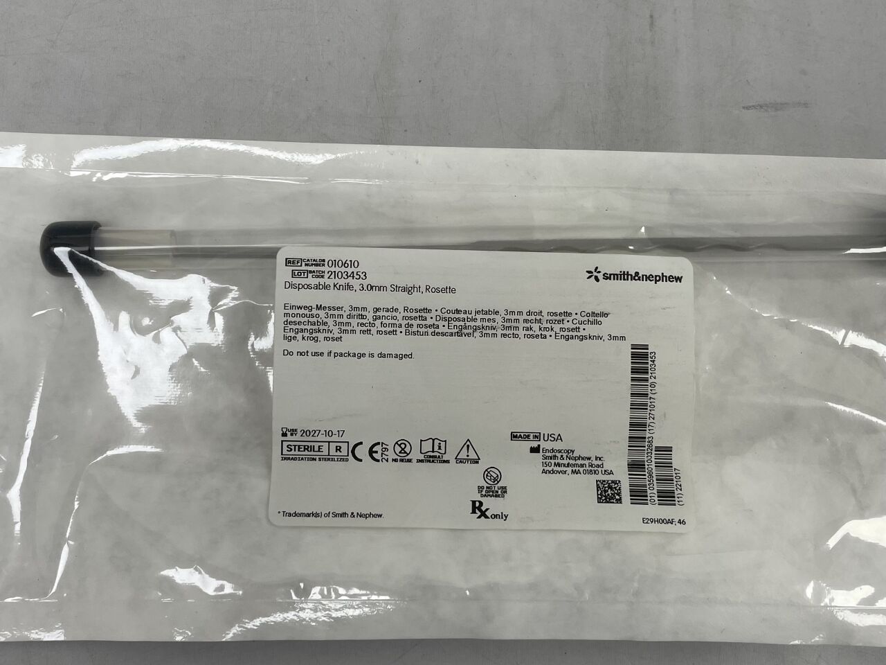 10610  -  SMITH & NEPHEW  -  disposable knife: 3.0mm straight, rosette , ( EA )  -  ( Expiry Date : 2027-10-17 )