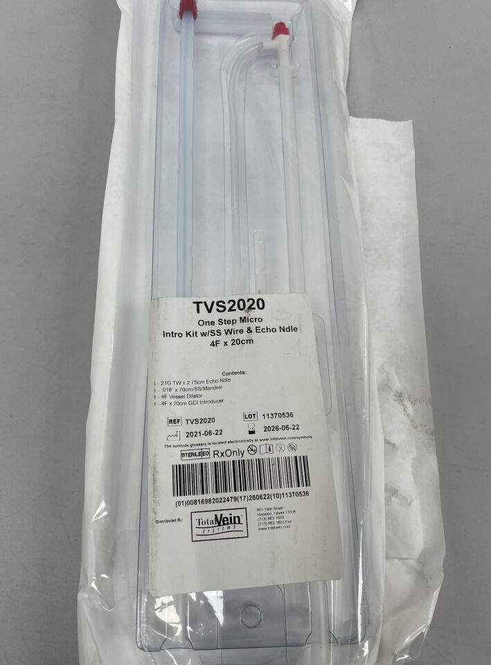 TVS2020 - SISTEMAS VENOSOS TOTALES - Kit de introducción con alambre y sonda ecográfica, 4F x 20 cm, ( ) - ( Fecha de vencimiento: 22/06/2026 )