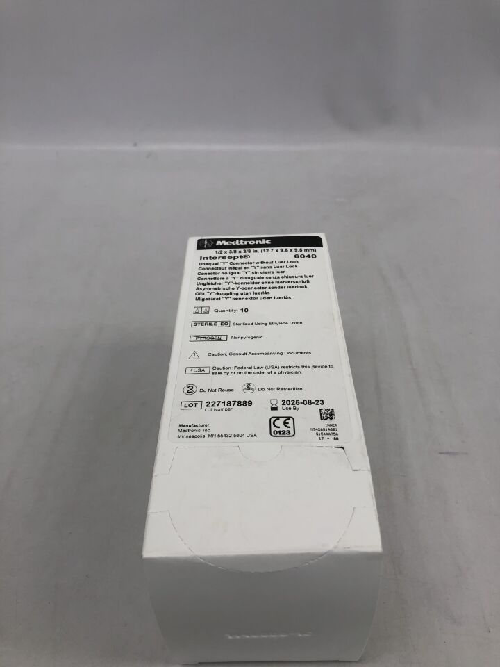 6040  -  MEDTRONIC  -  Intersept Unequal Y connector without luer lock, 1/2 X 3/8 X 3/8 in , ( BX/10 )  -  ( Expiry Date : 2025-08-23 )